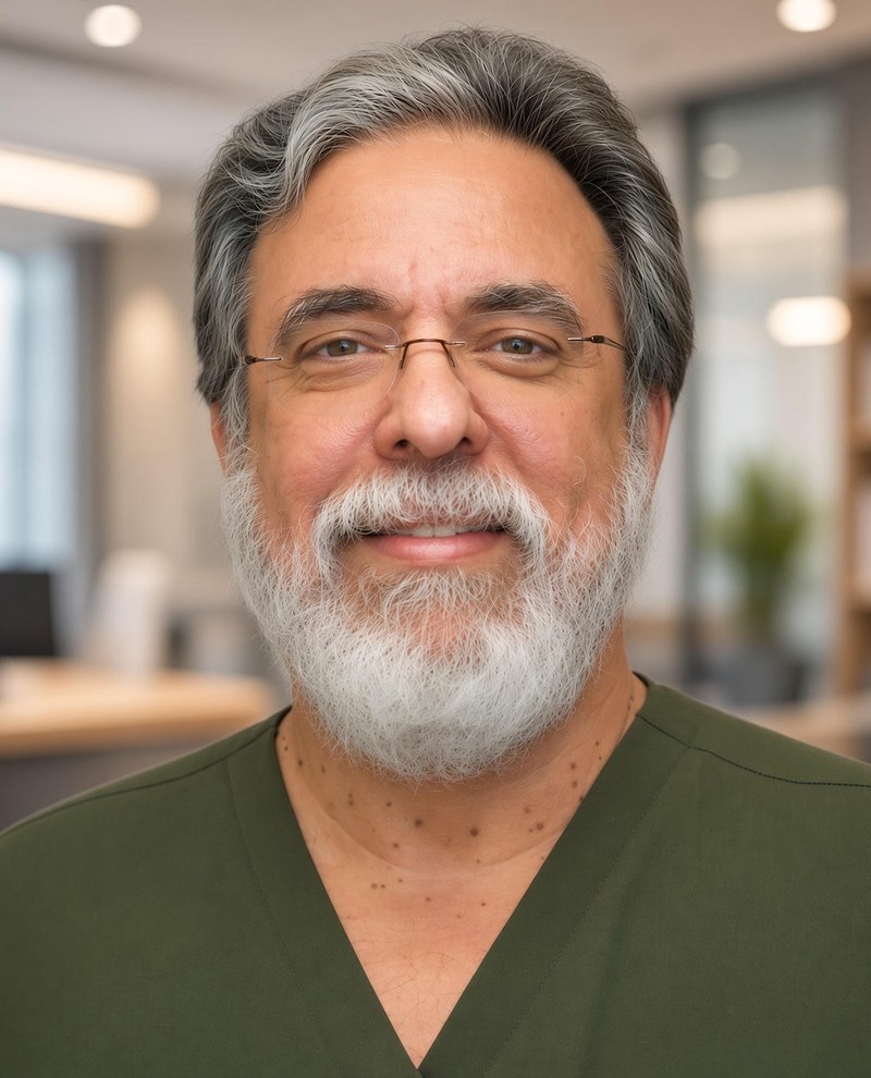 Dr. José R. Nieves Sosa